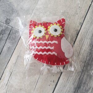 NWT - Woodland Owl Felt Christmas Ornament Red, Yellow and White